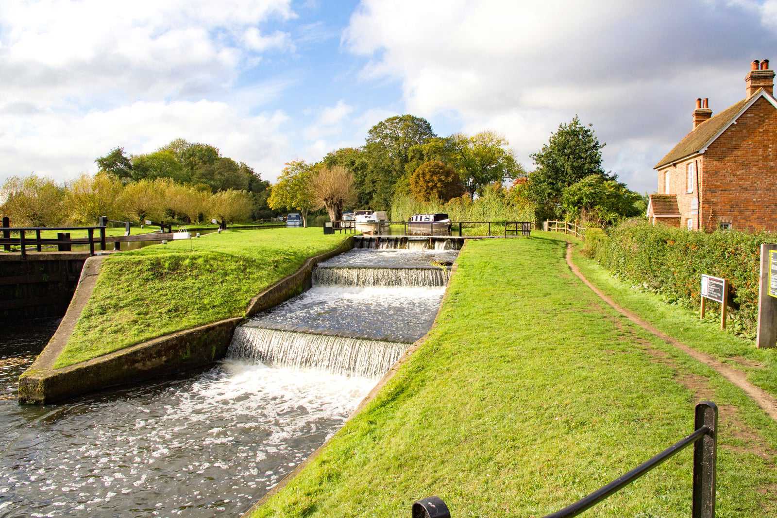 10 Most Picturesque Villages in Surrey