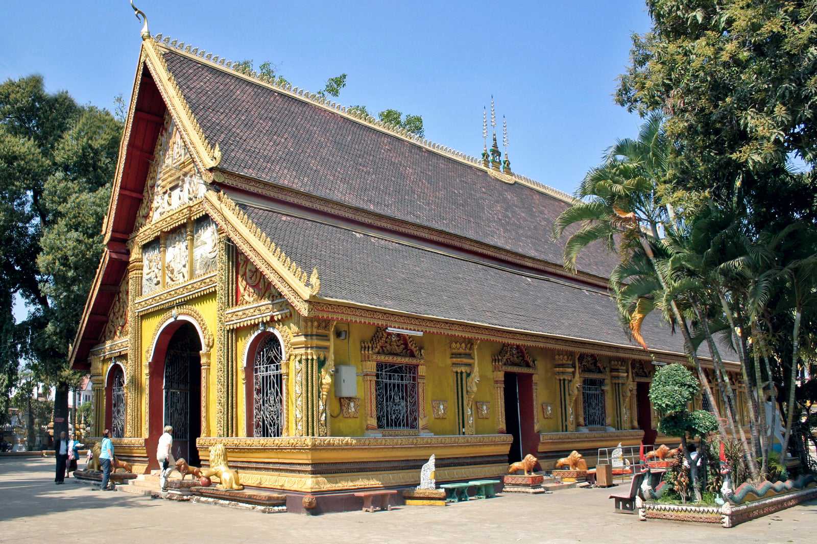 Wat Si Muang