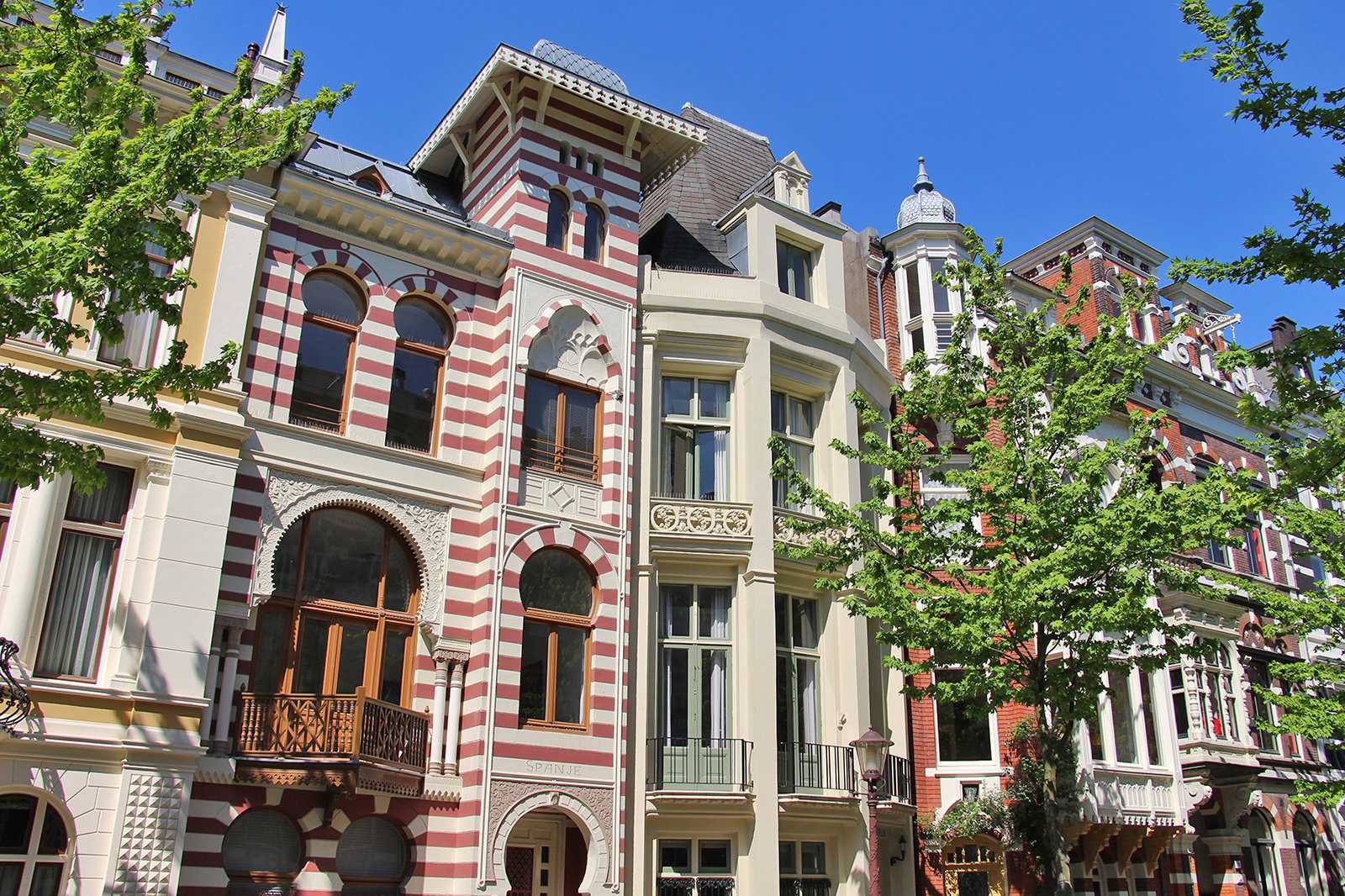 Zevenlandenhuizen