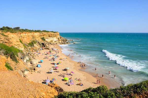 5 Best Beaches in Torremolinos What is the Most Popular Beach in 5 Best Beaches in Torremolinos What is the Most Popular Beach in