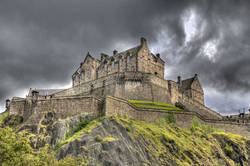 6 Creepy Stories From Edinburgh to Freak You Out