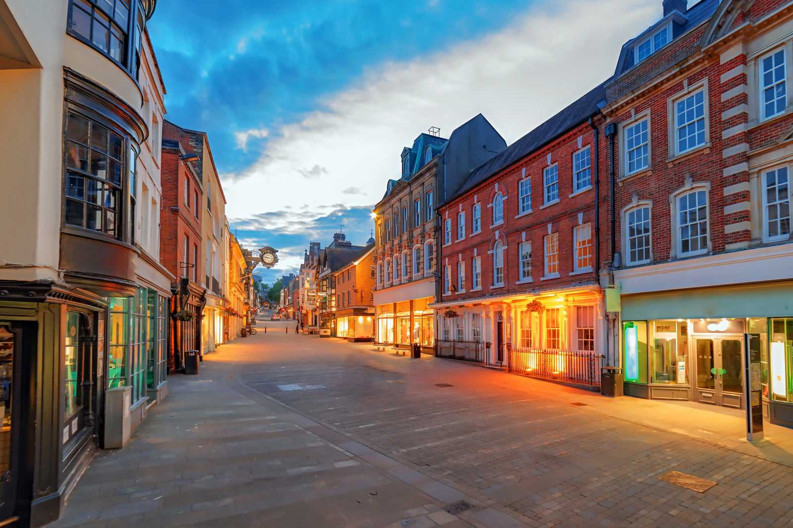 10 Best Places to Go Shopping in Winchester