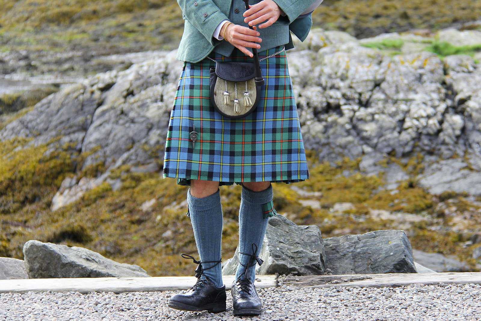 Fai un’esperienza da vero scozzese: prova il kilt alla Highland House of Fraser