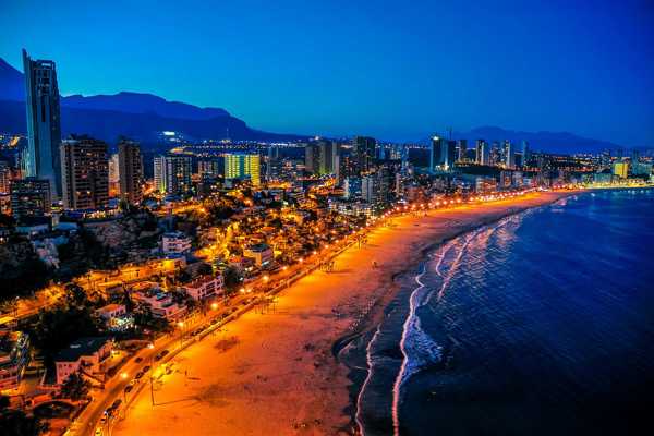 10 Best Things to Do After Dinner in Benidorm