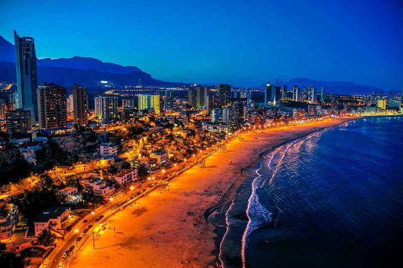 10 Best Things to Do After Dinner in Benidorm