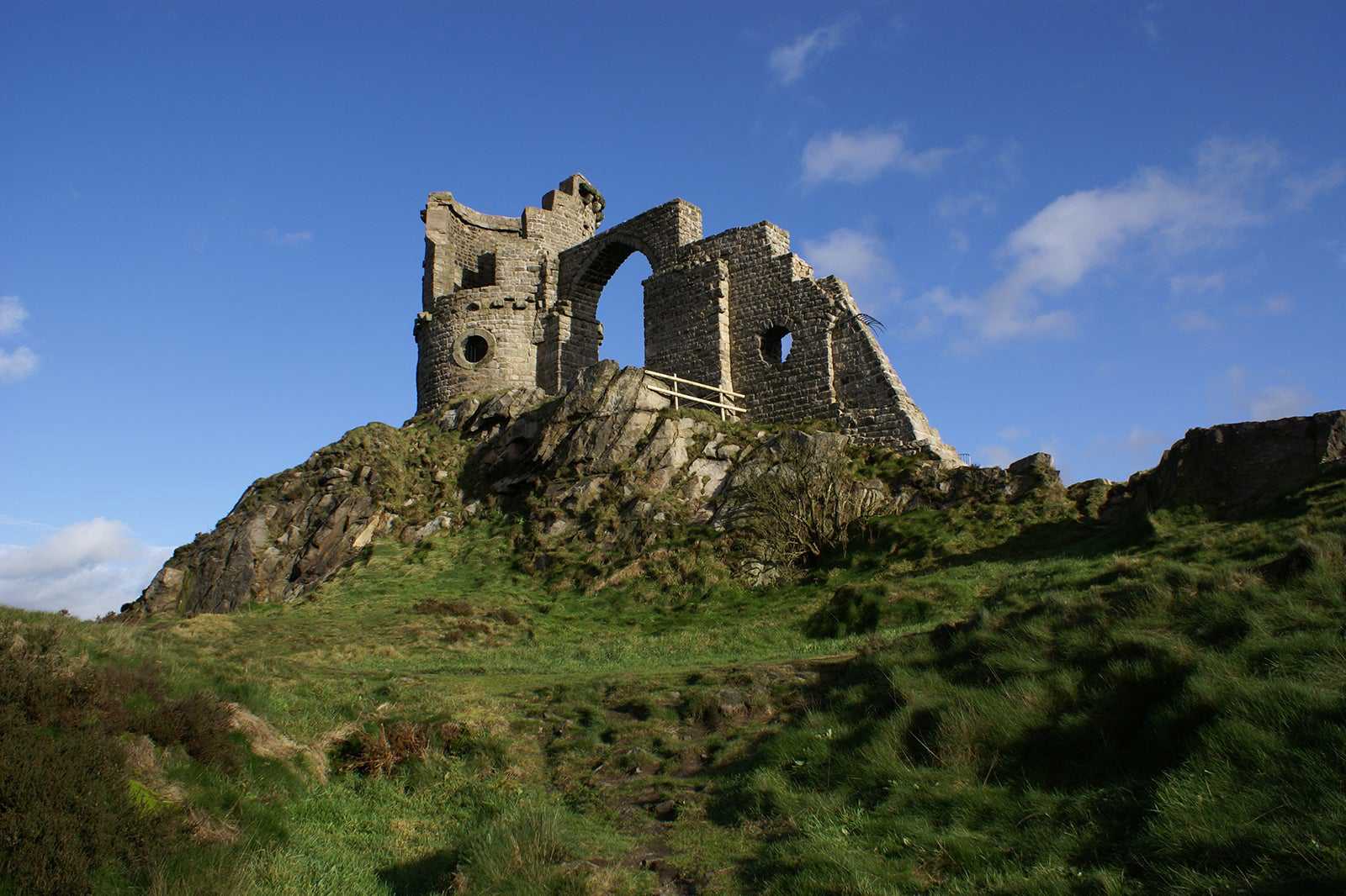 Mow Cop Castle