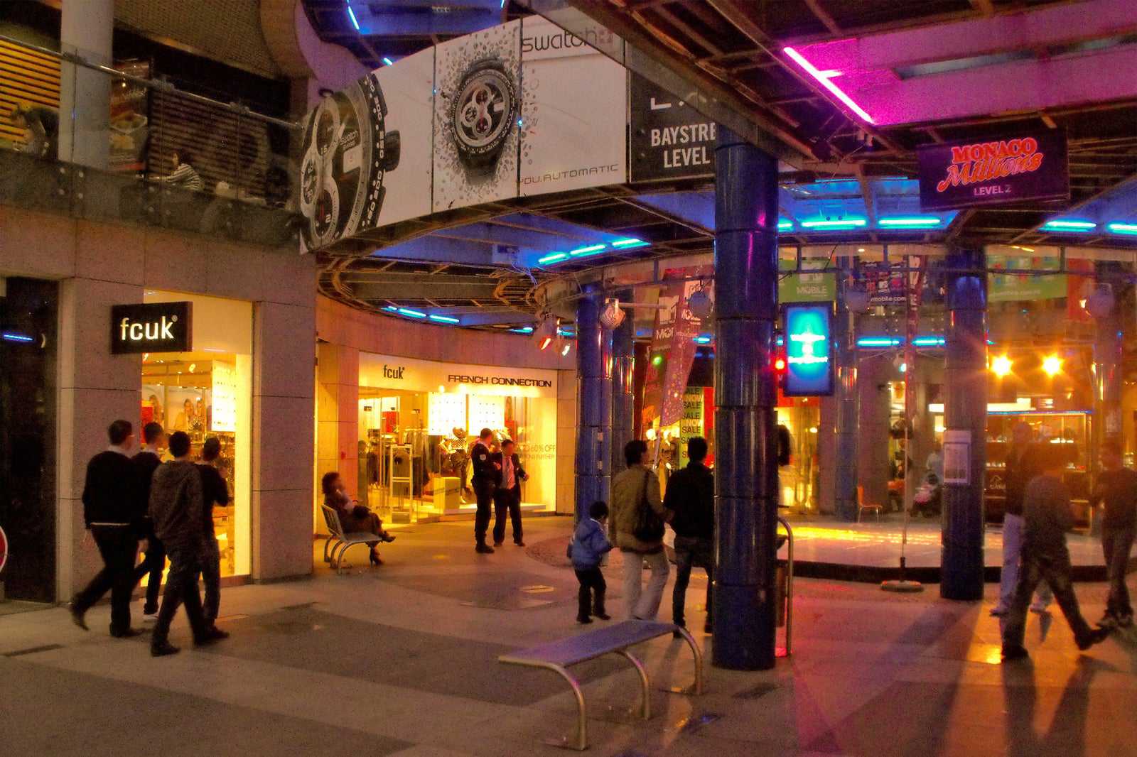 Bay Street Shopping Complex