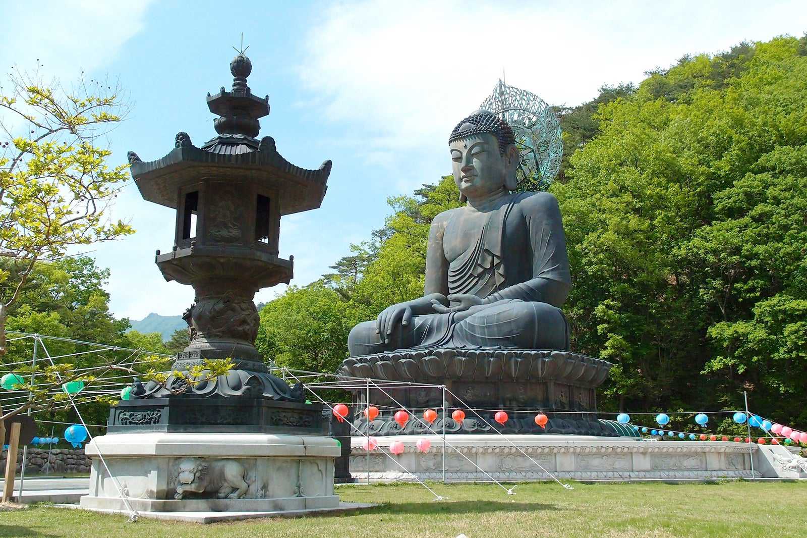 Sinheungsa Temple