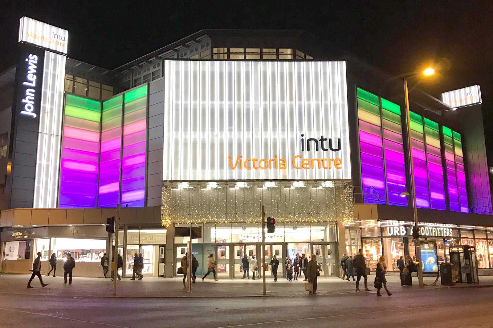 intu Victoria Centre