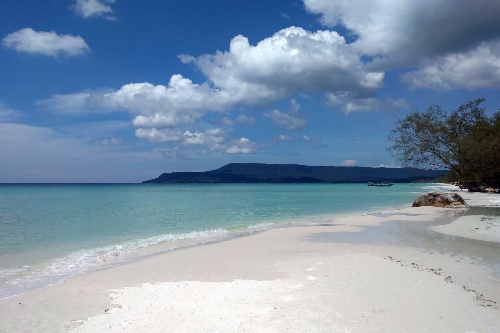 Long Set Beach
