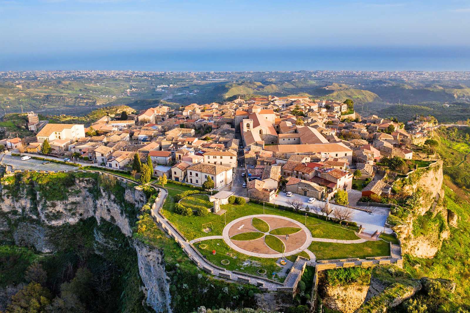 10 Fairy-Tale Villages in Calabria
