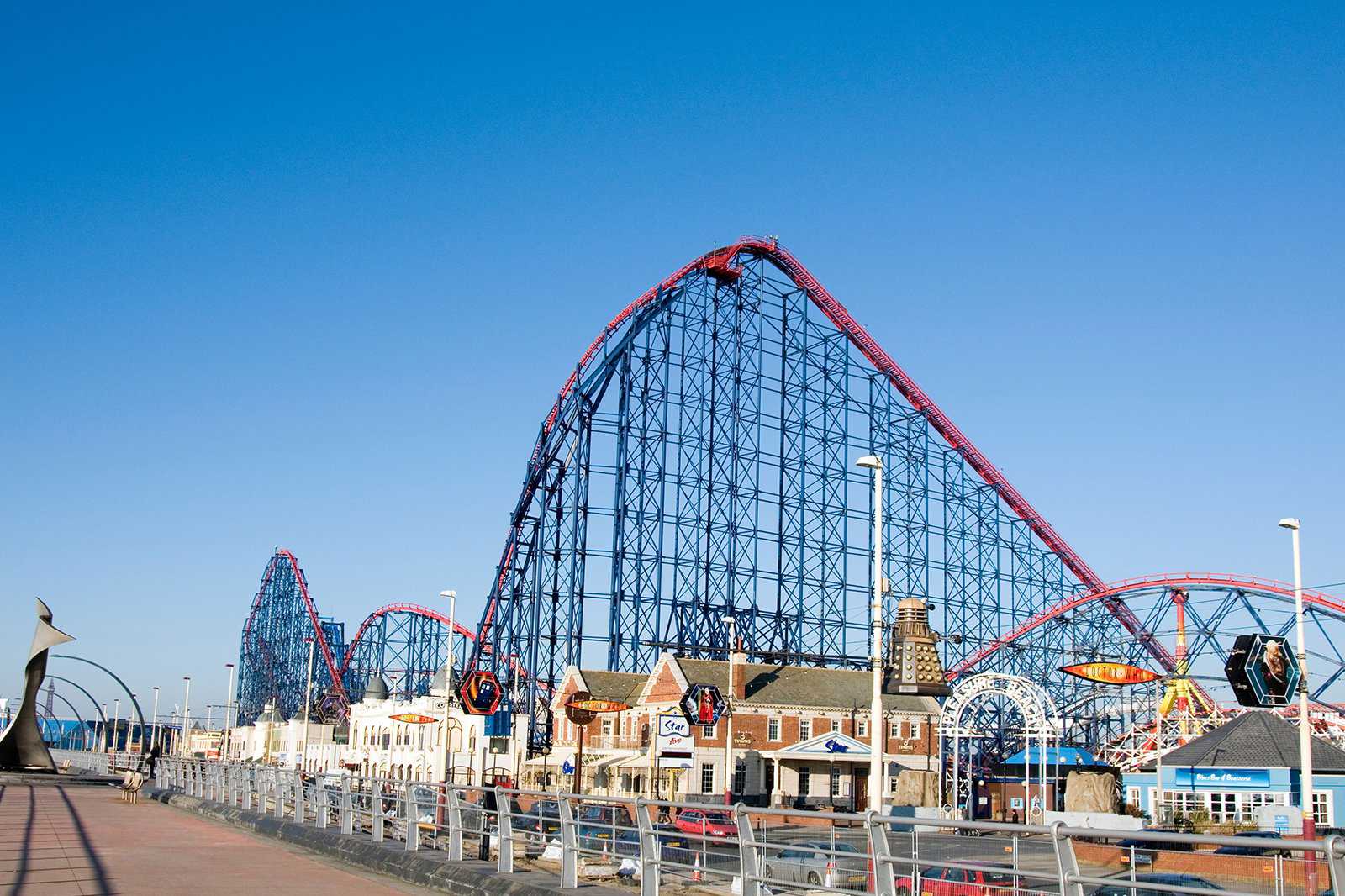 When is the best time to travel to Blackpool?