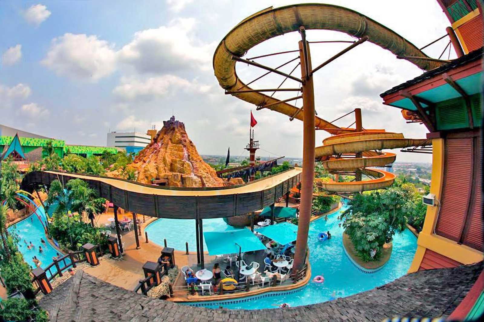 Fantasia Lagoon