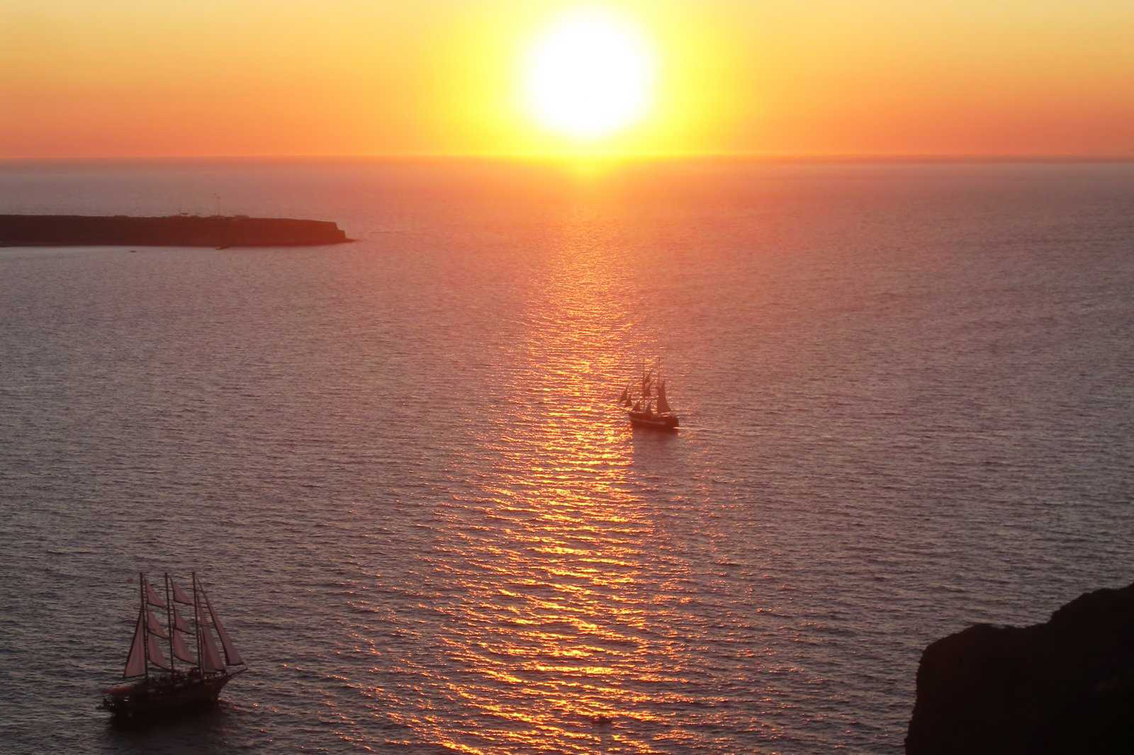 Set sail on a caldera cruise
