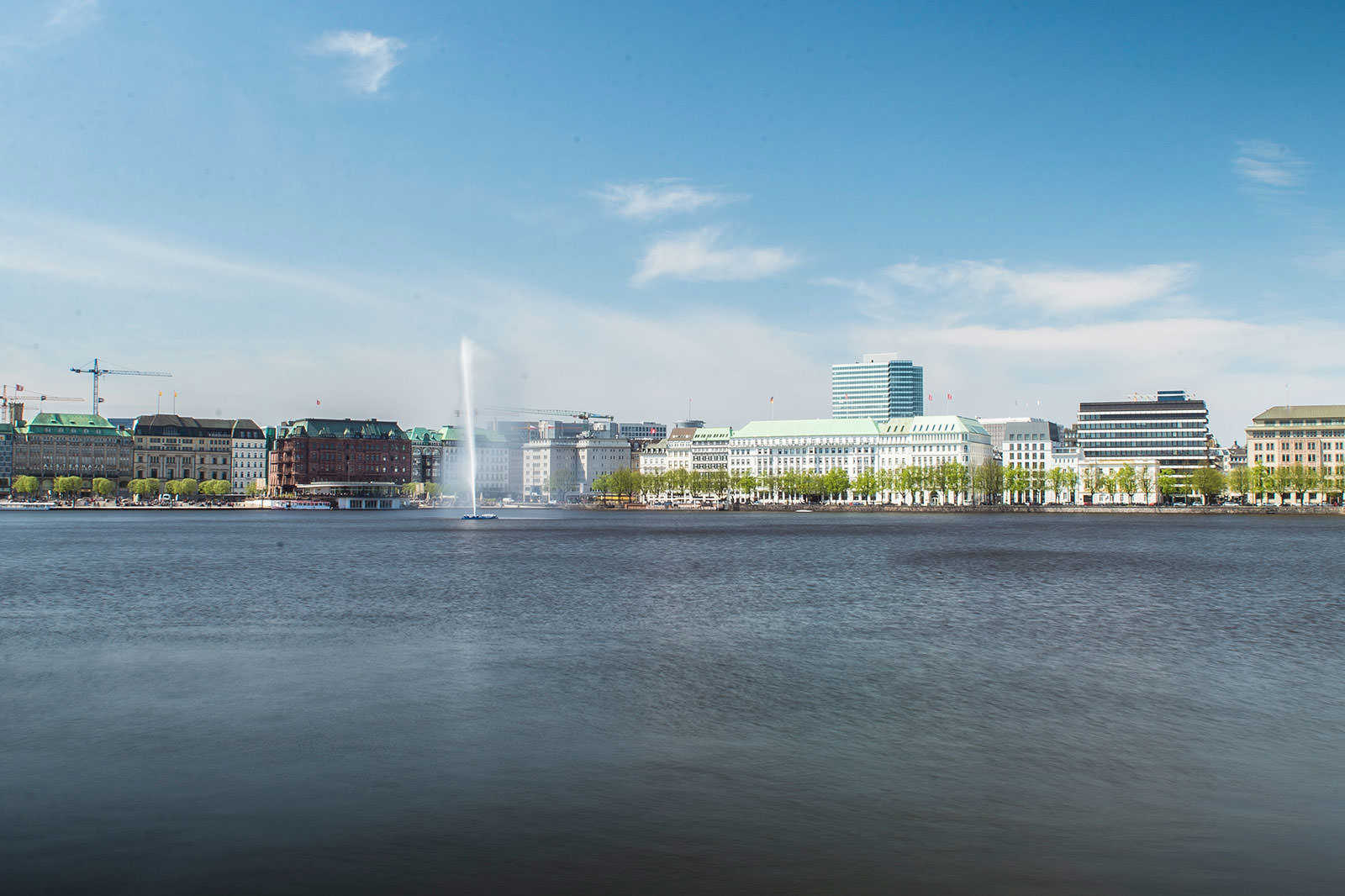 Jungfernstieg Promenade