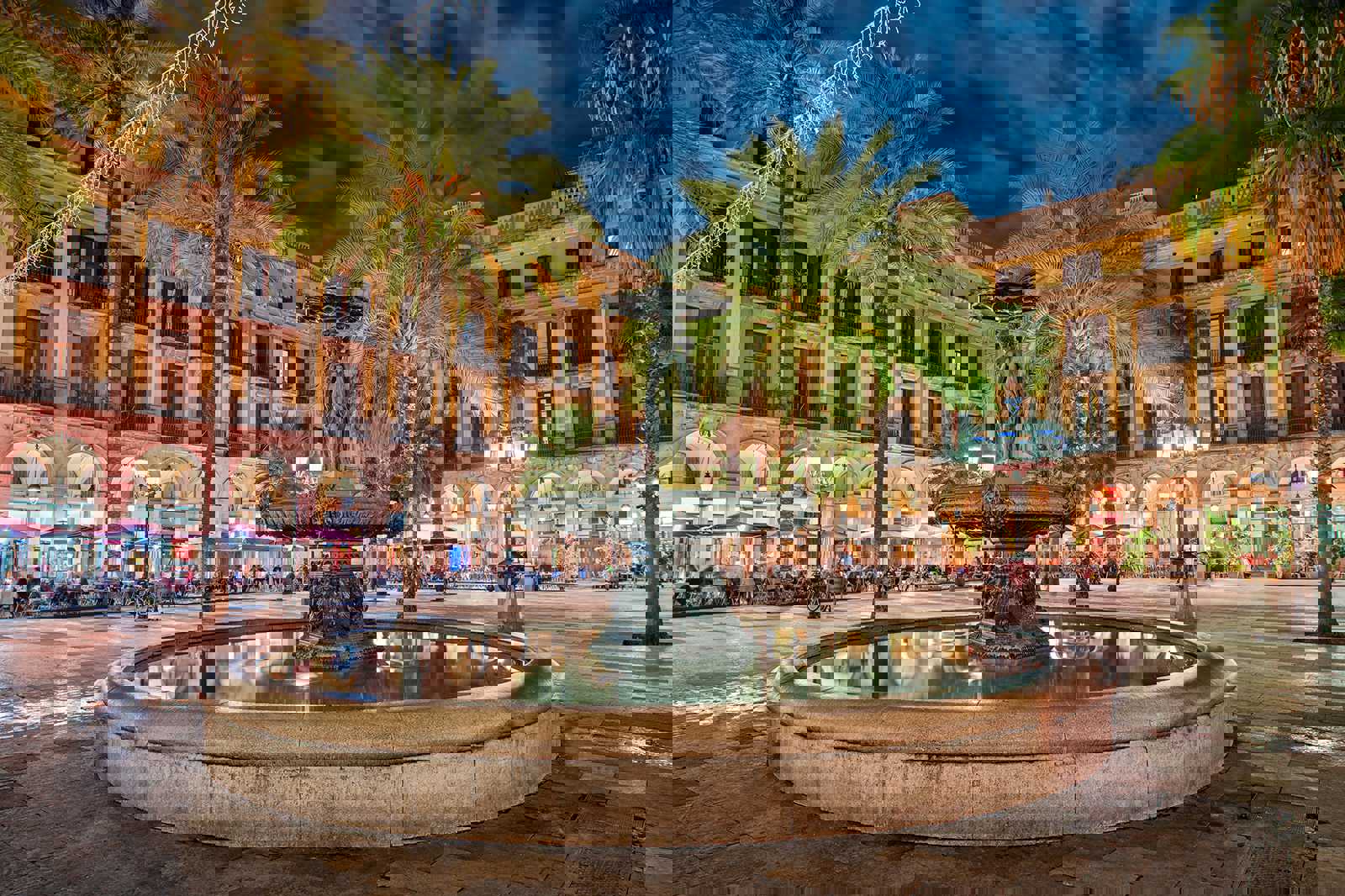 Plaça Reial