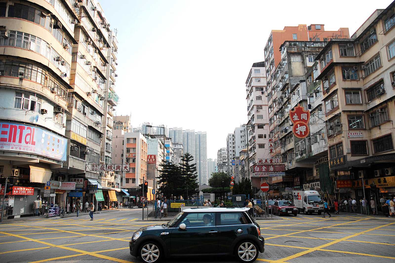 Kowloon Shopping Street