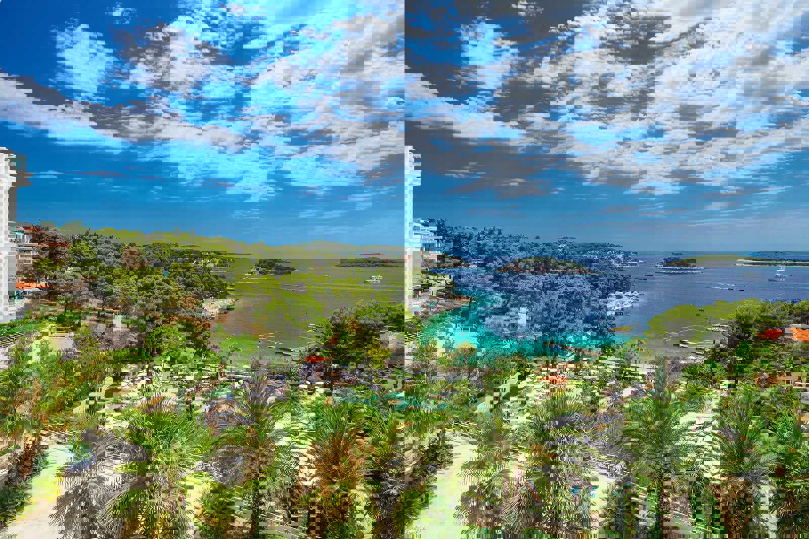 Bonj Beach