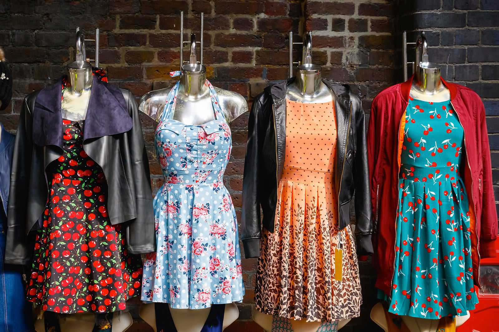 Vintage clothing stores in Dundee
