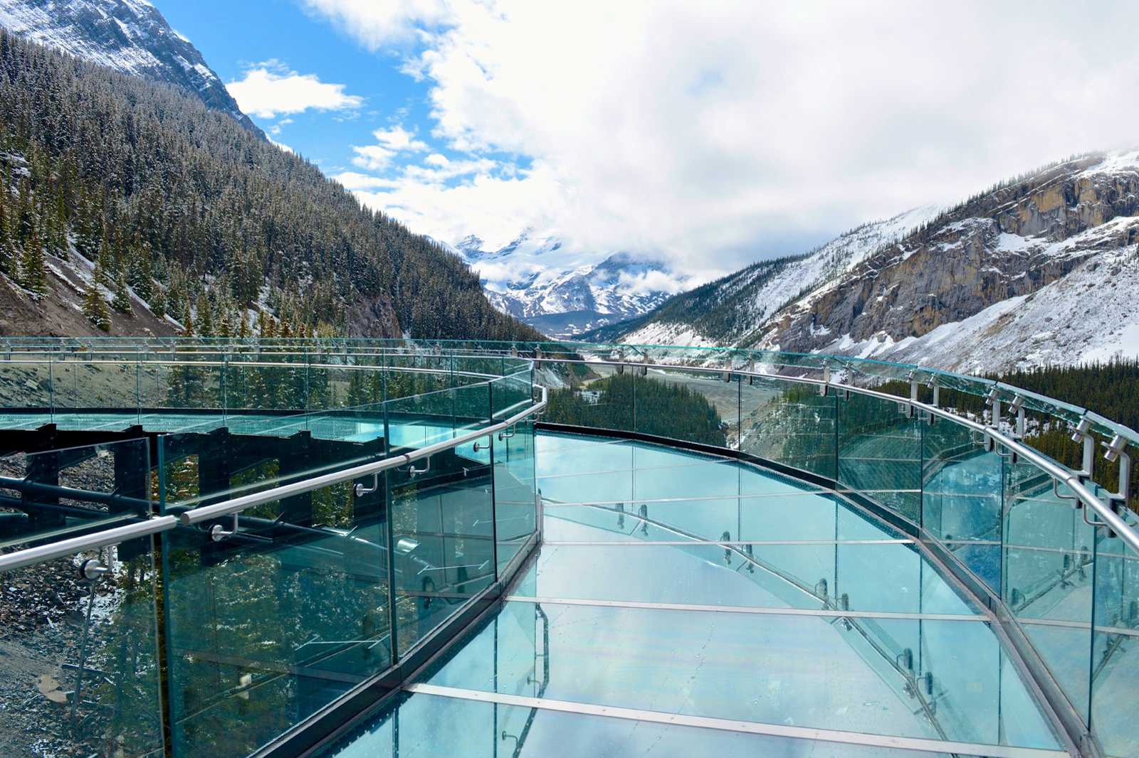 Glacier Skywalk