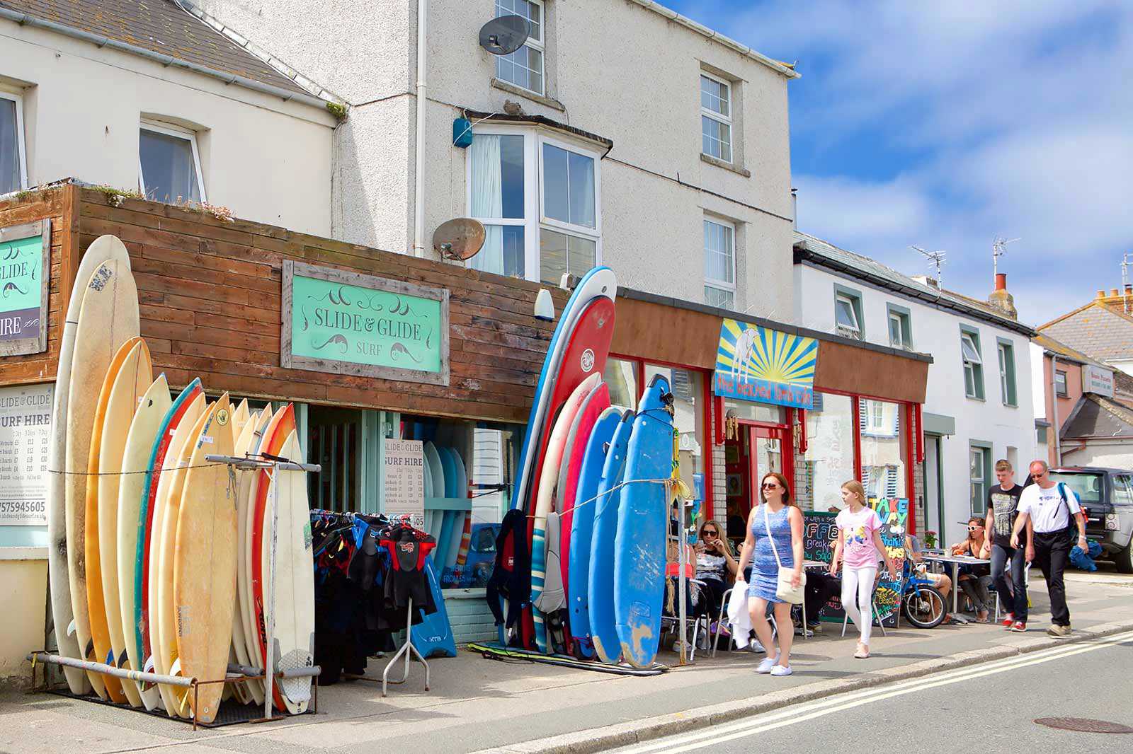 10 Best Places to Go Shopping in Newquay