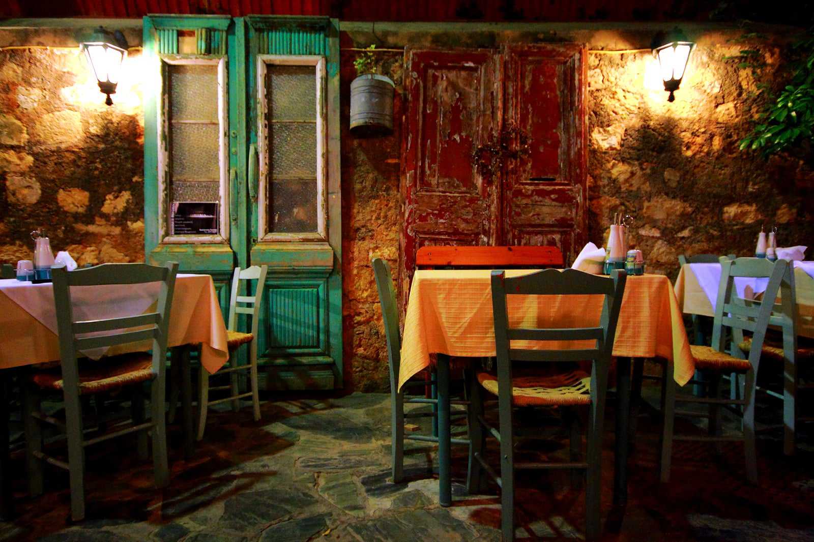 Crete’s tavernas