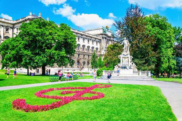 10 Date Ideas for Couples in Vienna