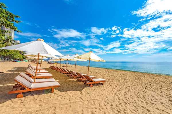 7 Best Beaches in Nha Trang