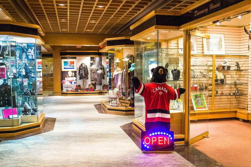10 Best Places to Go Shopping in Vancouver