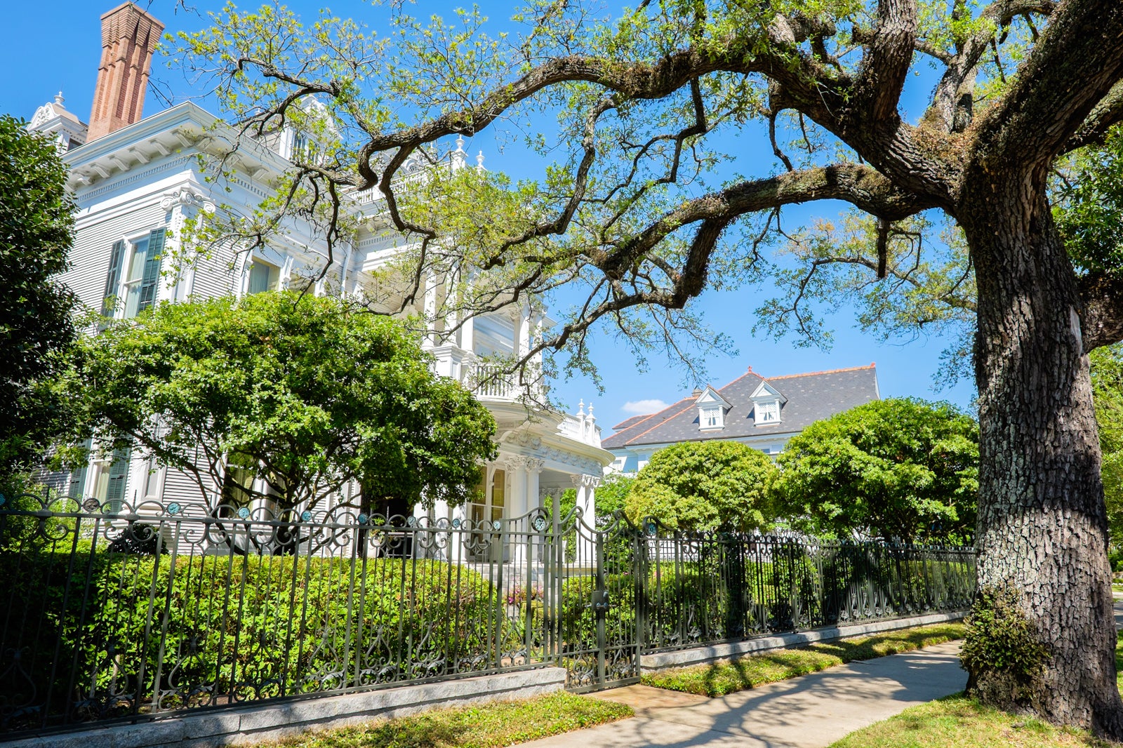 new orleans hotel on st charles ave